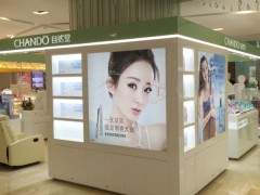 商丘市柳河镇化妆品展柜厂家定制中心